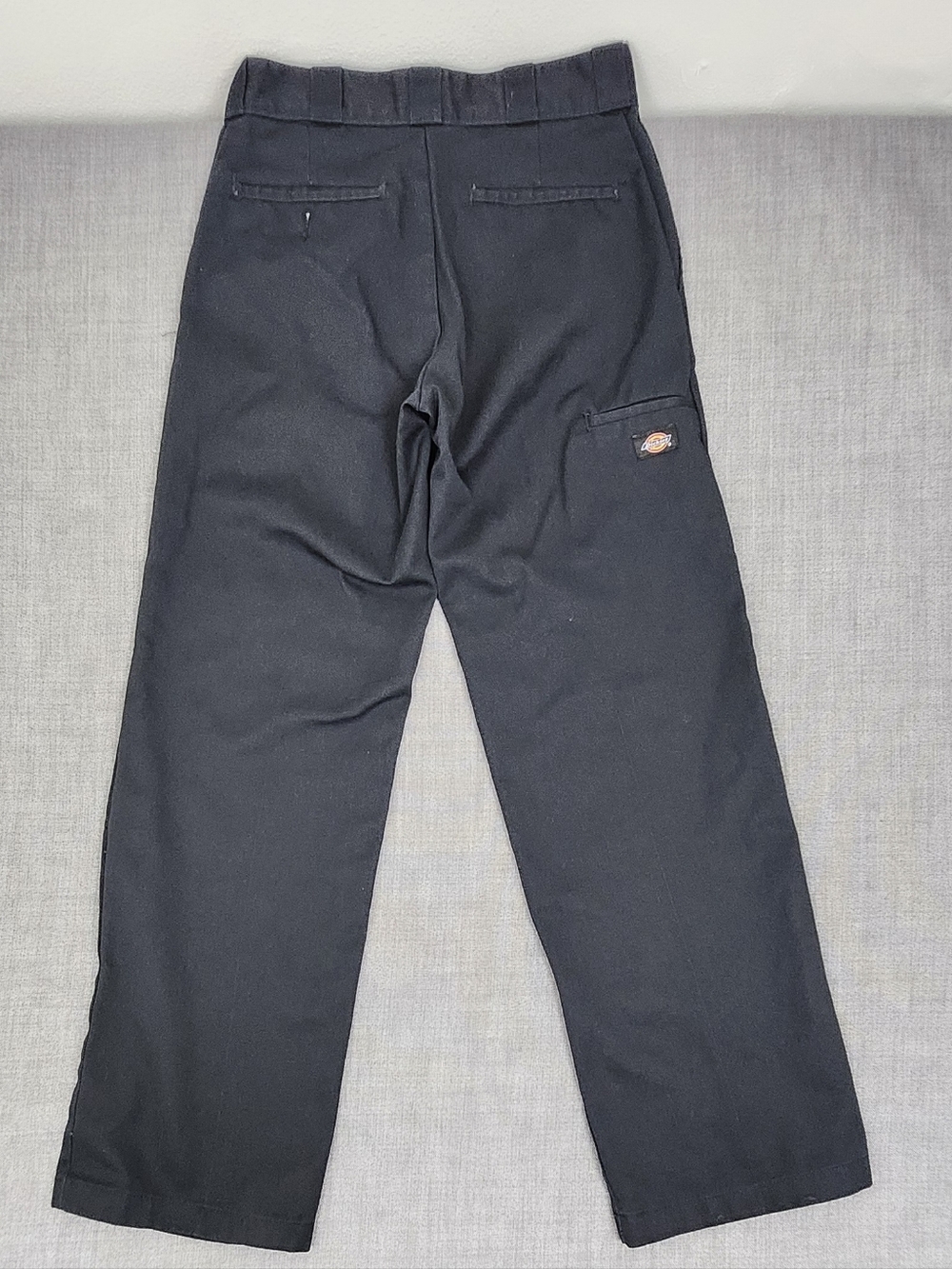 Dickies Loose Fit Black Utility Reinforced Knee Pants. 30 × 32 - Picture 3 of 10